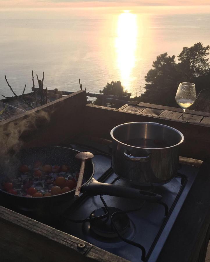 Вилла Refuge Uwabio Organic Vineyard Cinqueterre Риомаджиоре Экстерьер фото